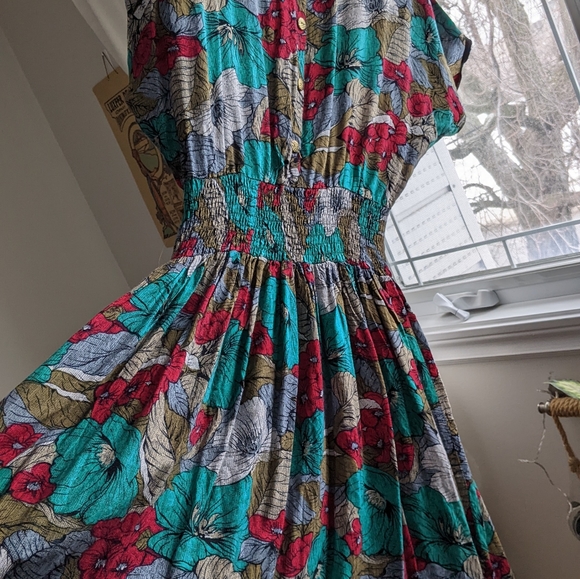 authentic vintage 80s Gianni Versace Floral Dress - Picture 3 of 11